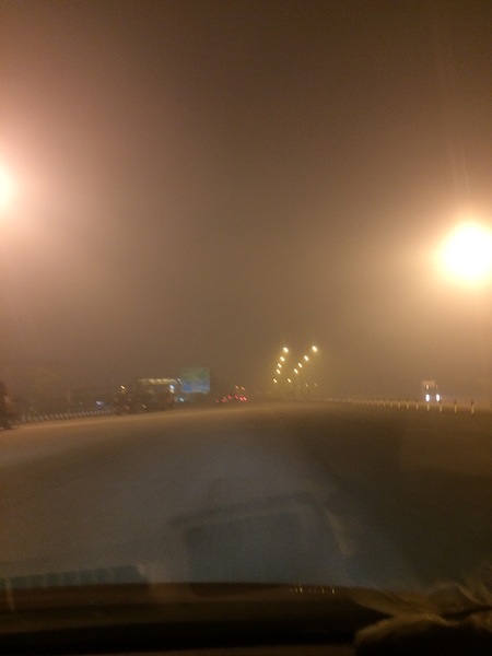 Visibility was down to 1-2km on roads at Bandar Saujana Putra in Selangor as fires ravage a nearby forest reserve on August 4, 2014. — Picture by Irwan Ismail