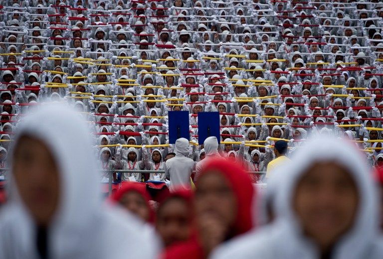 Malaysian school children take part in the rehearsals for the upcoming 57th Merdeka Day celebrations at the Independence square in Kuala Lumpur. u00e2u20acu201d AFP pic