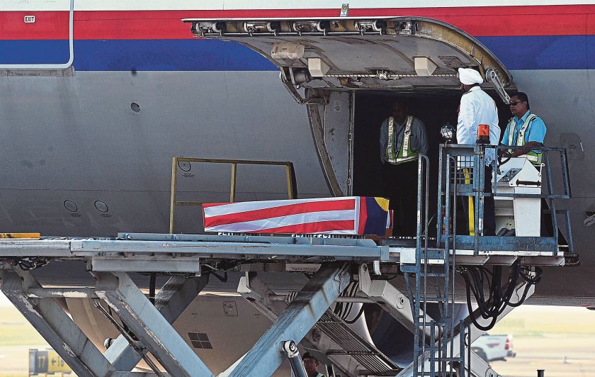 While we have all said our goodbyes to those on MH17 in our own way, it’s time we cherish those around us a little more by saying more than just hello. — Picture by Zuraneeza Zulkifli