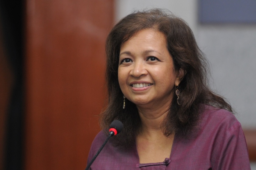 Marina said it is pointless to have 30 per cent women in decision making positions in the workplace when the really important policy decisions are made in the political arena. u00e2u20acu201d Picture by K.E.Ooi