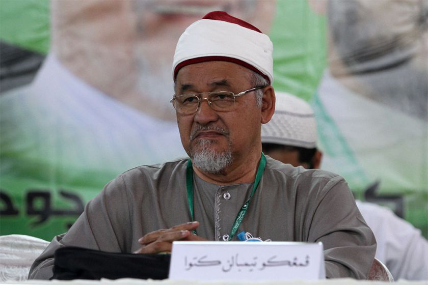 Vice Chief Dewan Ulama, Datuk Dr Mahfodz Mohamed during the PAS Youth Wing Muktamar held at the IOI Palm Villa in Kulaijaya, September 17, 2014. u00e2u20acu201d Picture by Yusof Mat Isa