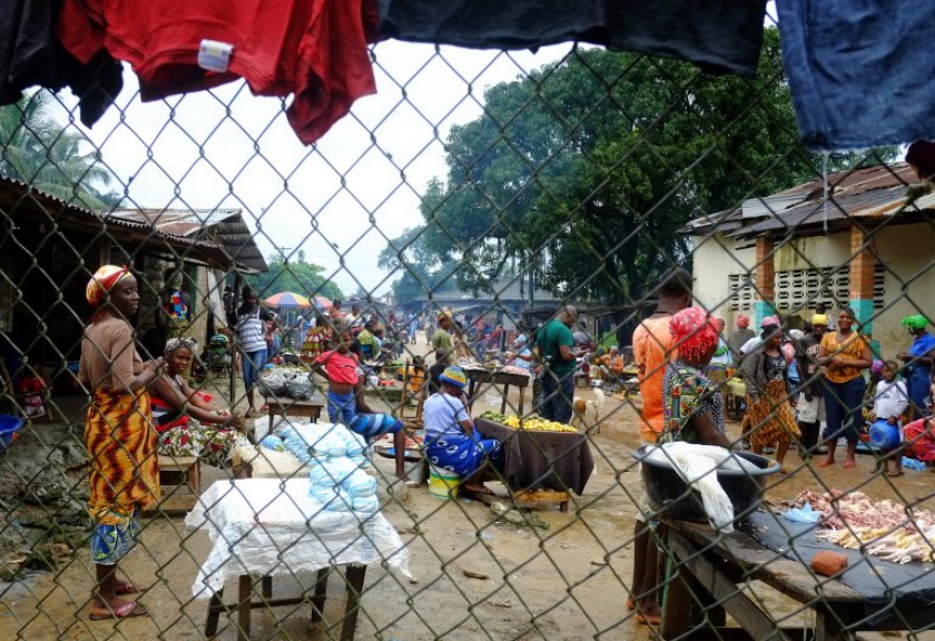 File picture taken September 2, 2014 shows the market of Dolou00e2u20acu2122s Town, some 60 km east of Monrovia, Liberia, quarantined as a measure to contain the spread of Ebola. u00e2u20acu201d AFP pic