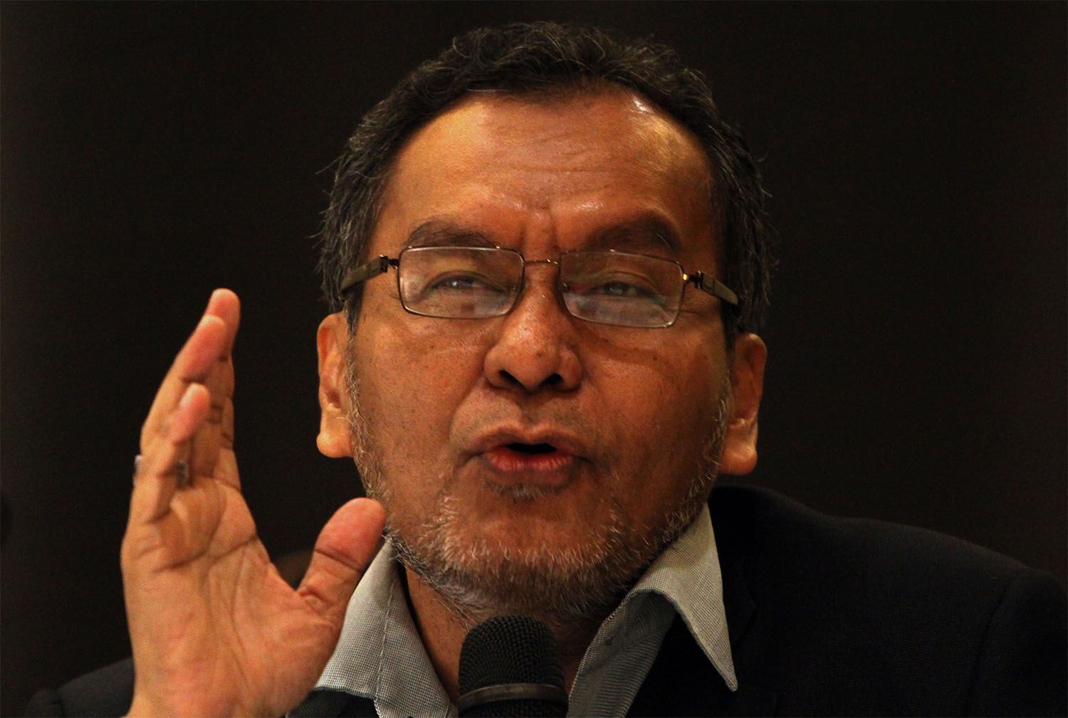 Dr Dzulkefly Ahmad is one of the speakers at the Symposium on Islam held at the Renaissance Hotel in Kuala Lumpur, September 27, 2014. u00e2u20acu201d Picture by Yusof Mat Isa