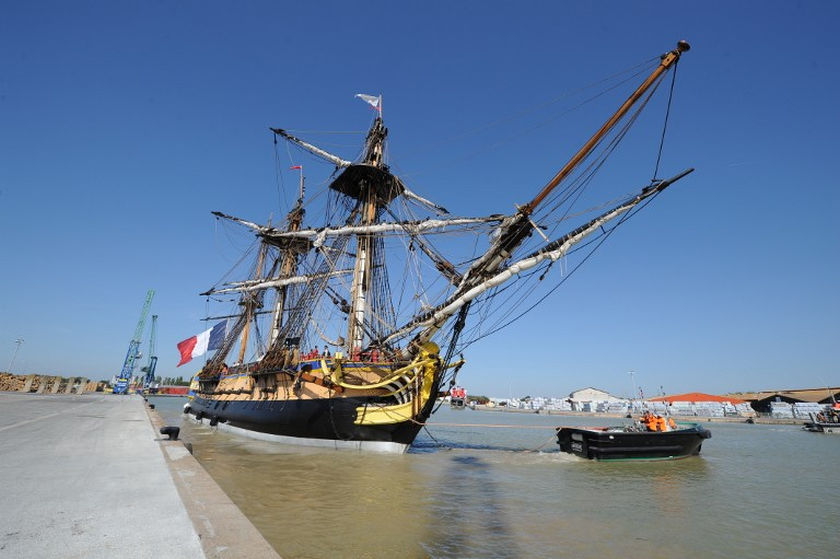 The French frigate Hermione's replica departs on September 7, 2014 from Rochefort, western France. u00e2u20acu201d AFP pic