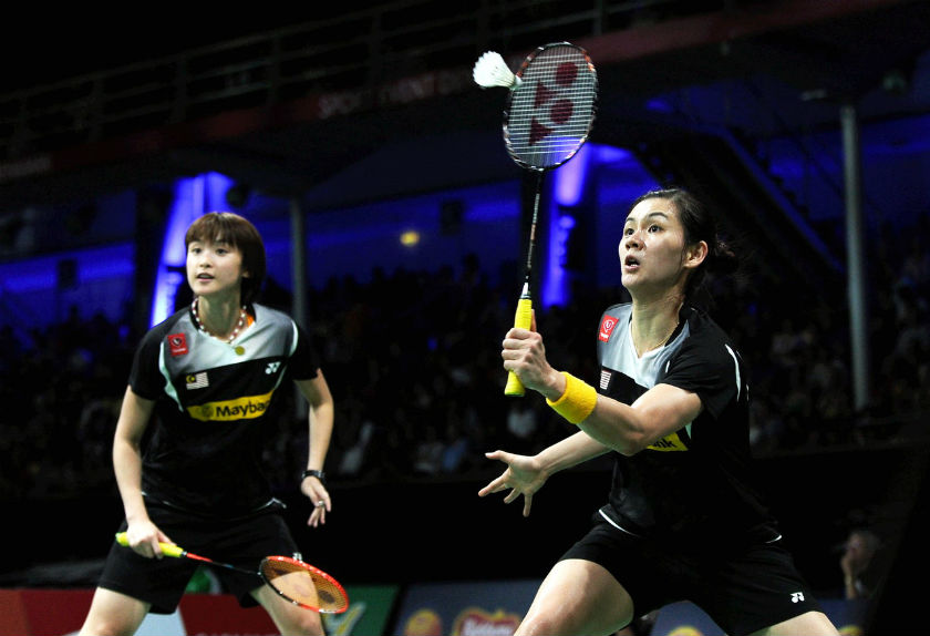 Glasgow Commonwealth Games gold medallists Vivian Hoo and Woon Khe Wei. u00e2u20acu201d Bernama pic 