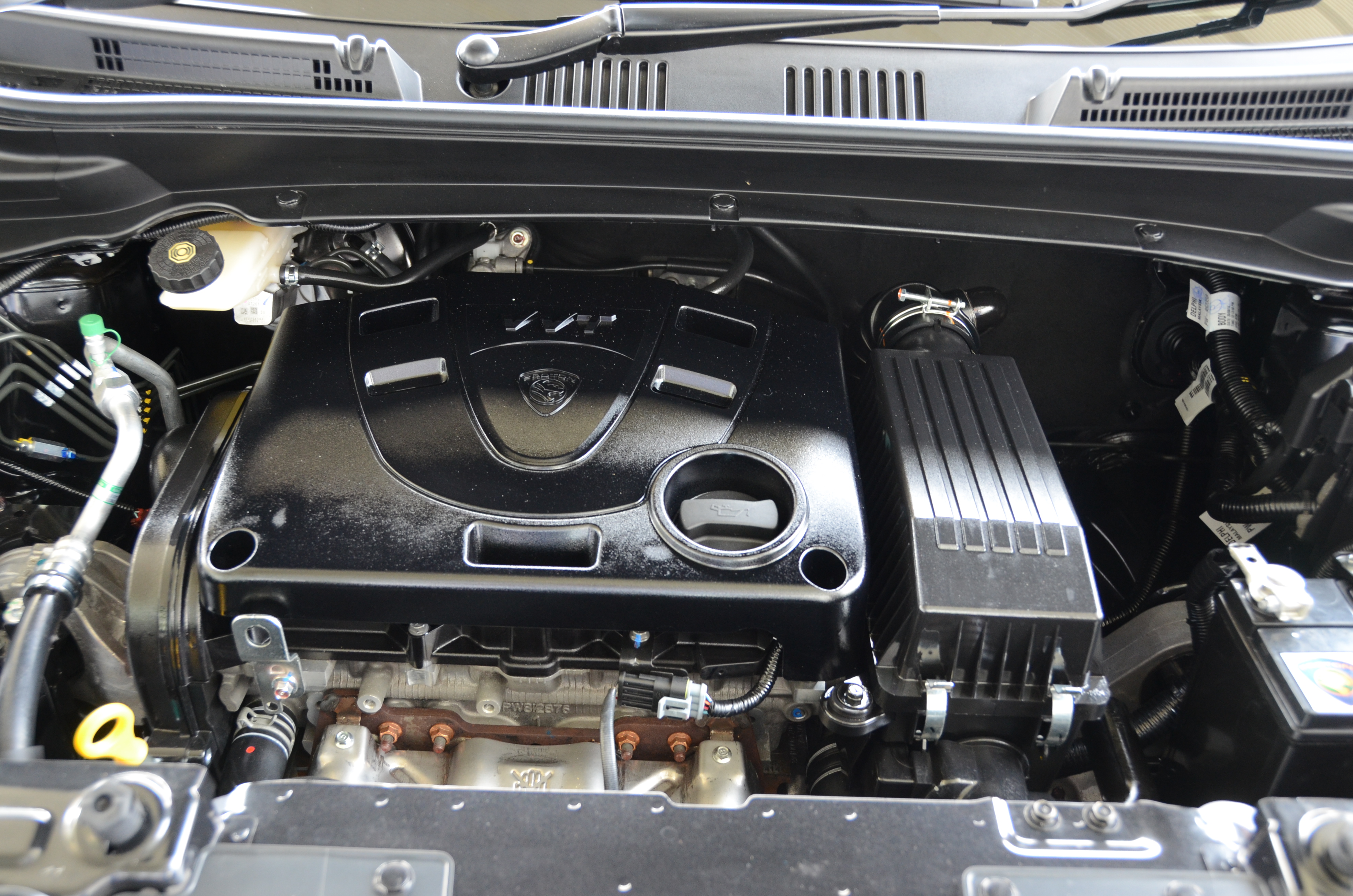 The Proton Iriz also has a newly developed engine featuring Variable Valve Timing, and for the first time in a long while, Proton has launched a car with two transmissions.