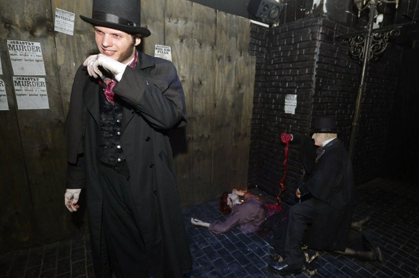 Jack The Ripper as portrayed by an actor at Killers: A Nightmare Haunted House, at Clemente Soto Vu00c3u00a9lez Cultural Centre on October 5, 2012. u00e2u20acu201d AFP picn