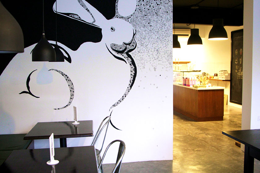It’s not hard spotting this giant rabbit mural at Le Lapin Café!