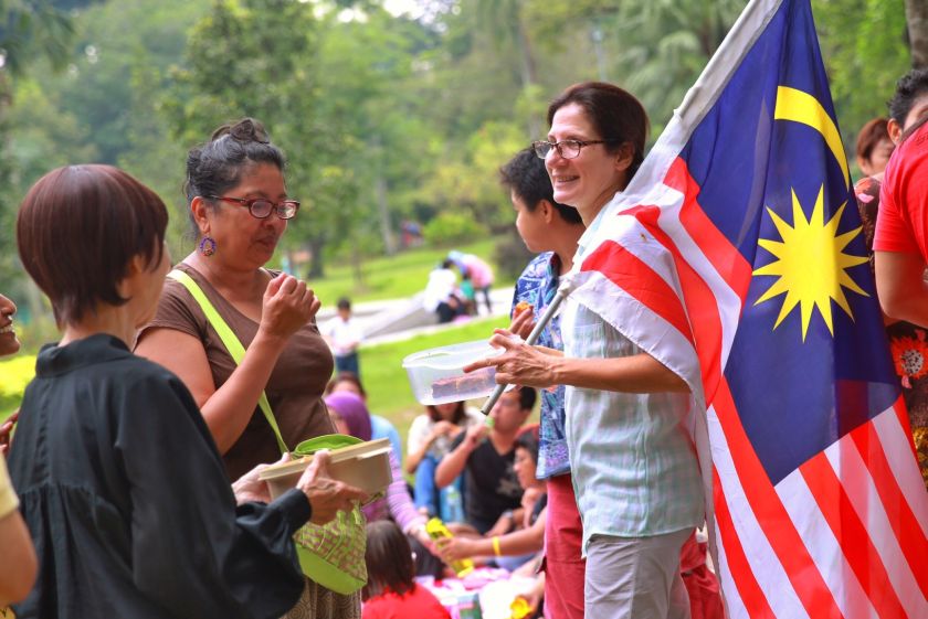 People celebrate Malaysia Day at Taman Jaya, September 16, 2014. u00e2u20acu201d Picture by Saw Siow Feng