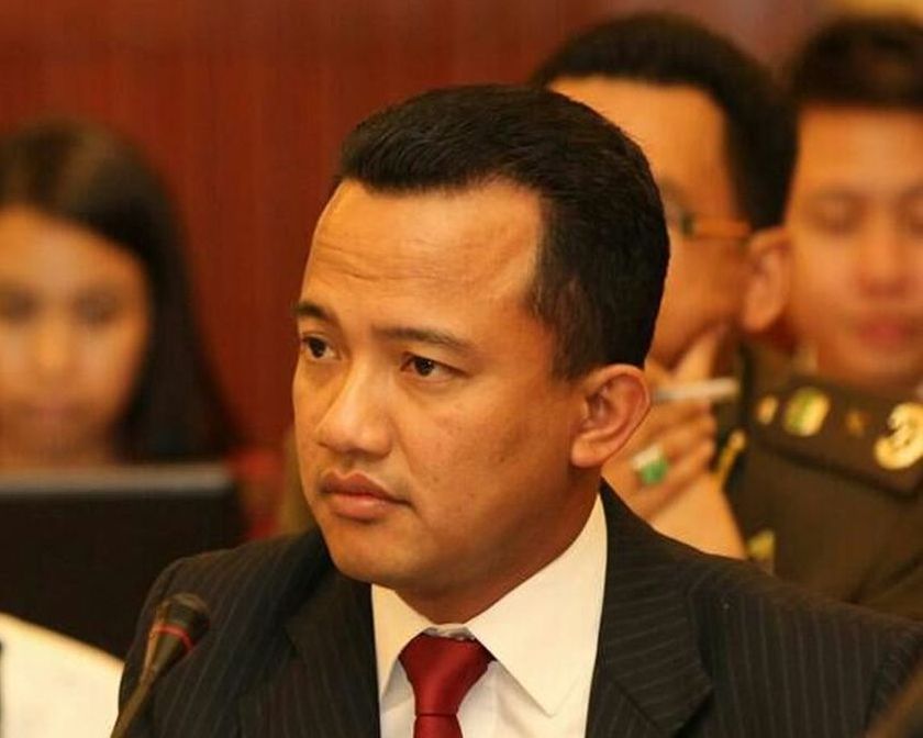 Sabah's Deputy Federal secretary Ruji Ubi (pic) is now Esscomu00e2u20acu2122s new public director. u00e2u20acu2022 Picture by Julia Chann