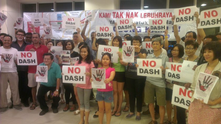 u00e2u20acu02dcSay No To Dashu00e2u20acu2122 (SNTD) has distributed flyers encouraging residents in condominiums around Damansara Perdana to vividly display the u00e2u20acu02dcNO DASHu00e2u20acu2122 posters on their windows and hang banners from balconies. u00e2u20acu2022 Picture by Pathma Subramaniam 