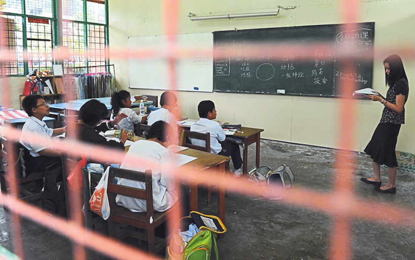 SJKC Choon Hwa, Batu 18, Hulu Langat has been waiting for a confirmation from the education minister on the schoolu00e2u20acu2122s transfer to Taman Lembah Maju for two years. u00e2u20acu201d Picture by Razak Ghazali