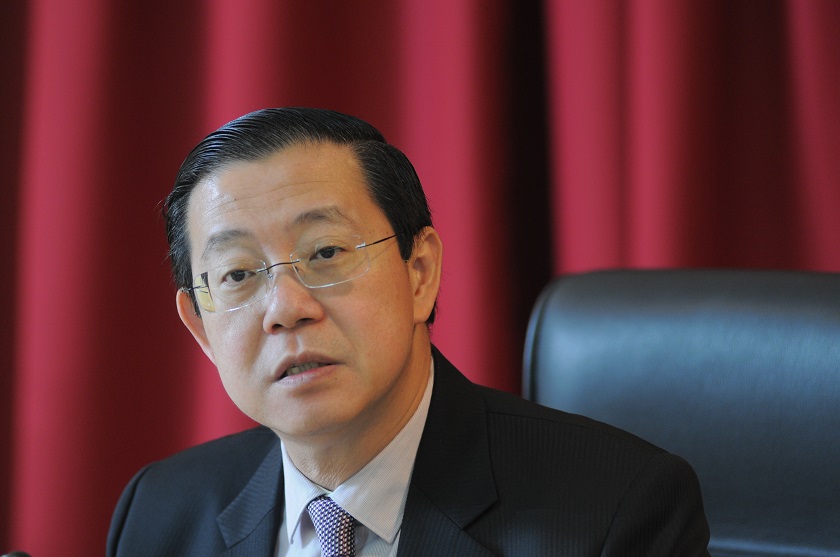 Penang Chief Minister Lim Guan Eng hopes Sarawak Chief Minister Tan Sri Adenan Satem will keep to his word of helping the private Chinese schools in the state, October 23, 2014. u00e2u20acu201d Picture by K.E. Ooi
