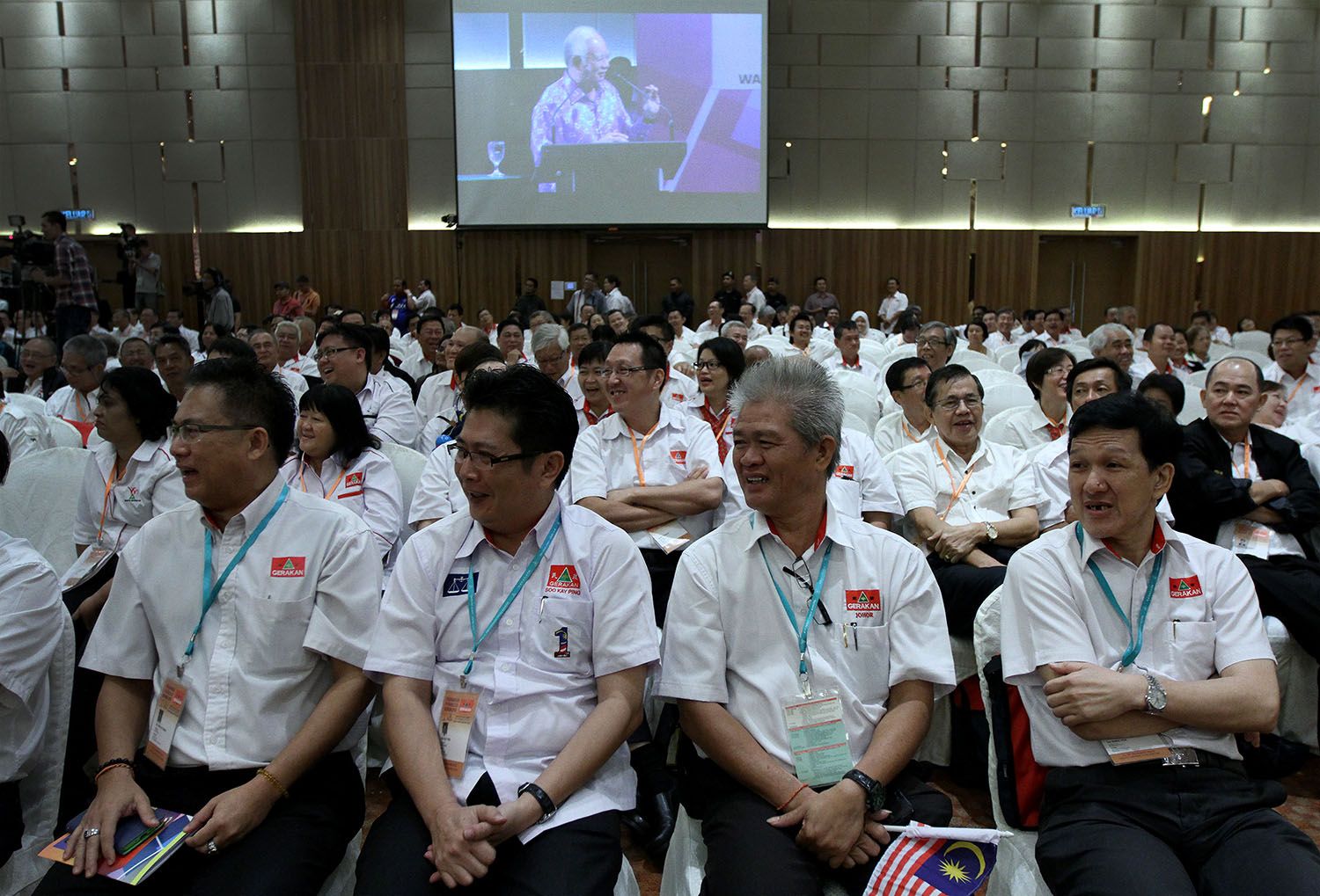 Gerakan  party members listen to a speech by Datuk Sri Najib at the partyu00e2u20acu2122s  43rd National Delegates Conference in Setia City Convention Centre, Shah Alam, October 19, 2014. u00e2u20acu201d Picture Yusoff Mat Isa