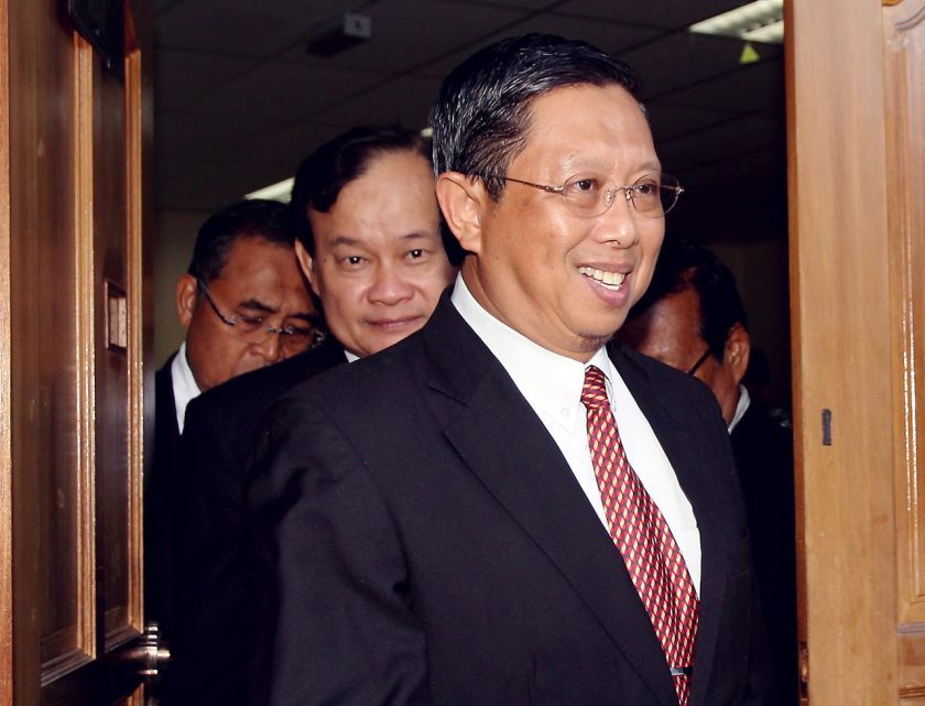 Datuk Seri Mohammad Nizar Jamaluddin. u00e2u20acu201d Bernama pic