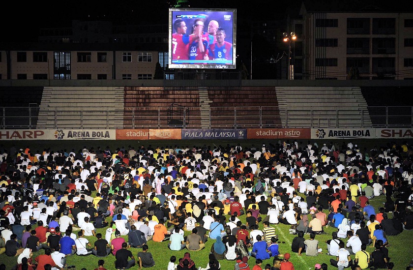 Terengganu fans are left stunned after their team lost to Johor Darul Tau00e2u20acu2122zim (JDT) 3-1 at the Tan Sri Hassan Yunos Stadium in Larkin, Johor, October 16, 2014. u00e2u20acu201d Bernama pic
