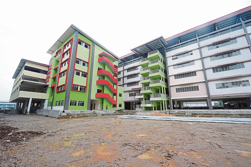 Federal Territories MCA chief Datuk Yew Teong Look has given his all to ensure SJK (C) Wangsa Maju becomes a model education institution when it begins operations next year. u00e2u20acu201d Pictures by Zuraneeza Zulkifli
