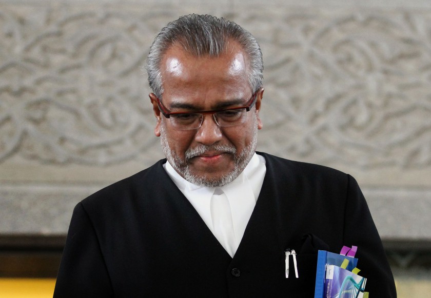 Lead prosecution counsel Tan Sri Muhammad Shafee Abdullah said the prosecutionu00e2u20acu2122s intended to seek a jail term of longer than five years for Datuk Seri Anwar Ibrahim upon conviction for Sodomy II. u00e2u20acu201d Picture by Yusof Mat Isa