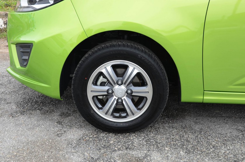 The Proton Iriz 1.3 comes with 14-inch wheels. 