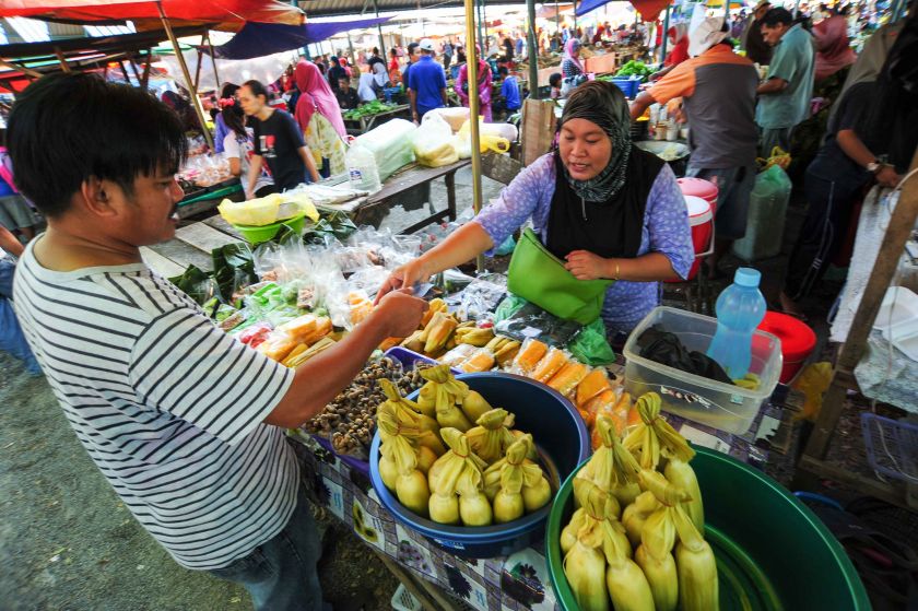 The Temu in Sabah is a cultural institution in Sabah dating back to the colonial days where people from all over the region u00e2u20acu2022 the paddy-planting Kadazan farmers, sea-faring Bajau lauts, horse-riding Bajau samas and bead-weaving Rungus u00e2u20acu2022 all gathered t