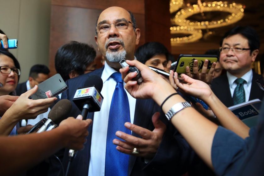 Datuk Syed Hamid Albar speaks at the High Speed Rail Seminar, November 4, 2014. u00e2u20acu201d Picture by Saw Siow Feng