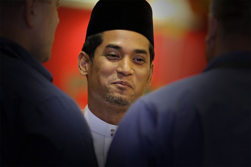 Umno Youth chief Khairy Jamaluddin at the Umno General Assembly at the Putra World Trade Centre in Kuala Lumpur, November 27, 2014. u00e2u20acu201d Picture by Yusof Mat Isa