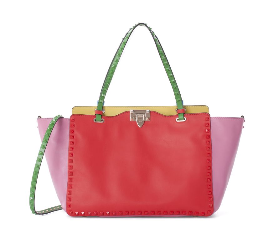 A Valentino medium tote bag exclusive to Harrods. — © Valentino