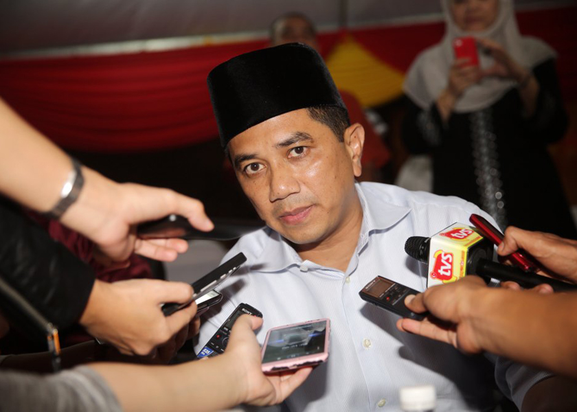 Selangor Mentri Besar Azmin Ali attends Pray for Msia by Generasi Idaman Selangor, December 31, 2014. u00e2u20acu201d Picture by Choo Choy May
