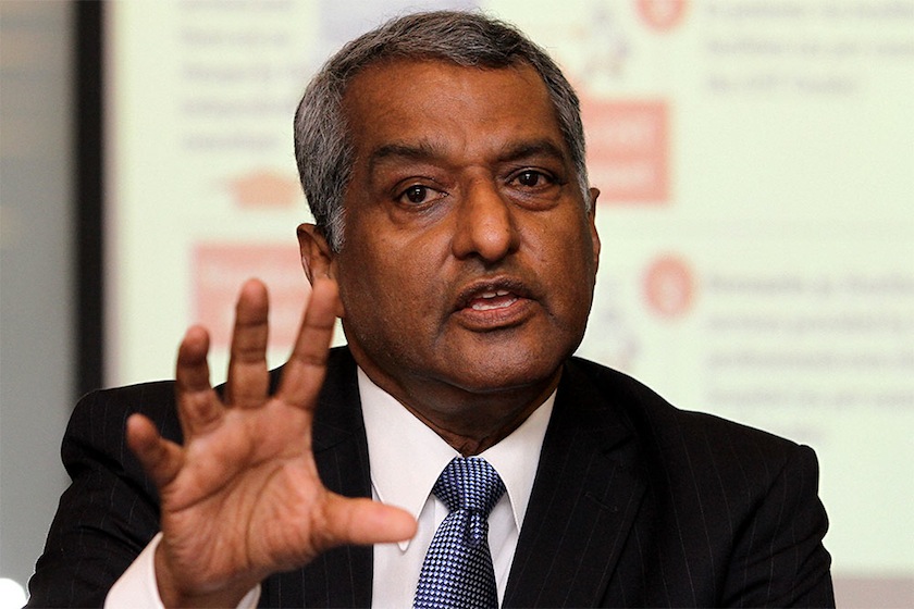 Association of Private Hospital Malaysia President, Datuk Dr Jacob Thomas speaking at a press conference at Sunway Medical Centre in Sunway, December 14, 2014. u00e2u20acu201d Picture by Yusof Mat Isa 