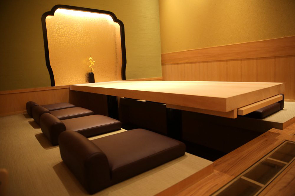 Diners can enjoy private dining in their rooms.