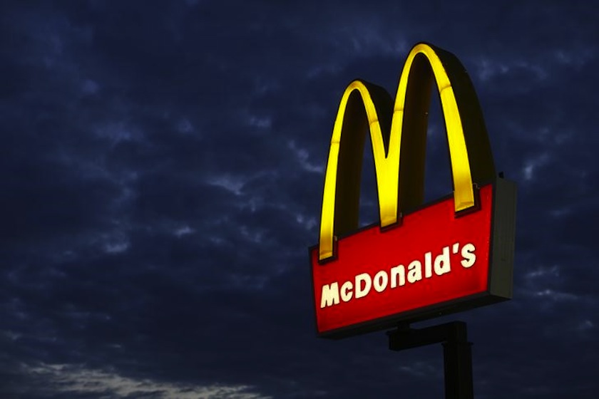 A McDonald's restaurant is pictured in Encinitas, California September 9, 2014.u00c2u00a0u00e2u20acu201du00c2u00a0Reuters pic