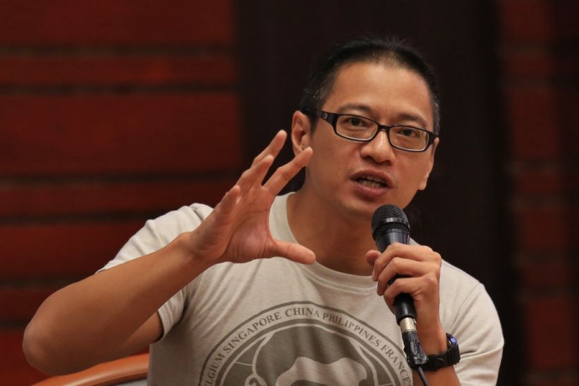 Associate Professor Dr Azmi Sharom speaks at the u00e2u20acu02dcFreedom of Expression: A Tool for Harmonisation or Polarisationu00e2u20acu2122 forum at Universiti Malaya, December 12, 2014. u00e2u20acu201d Picture by Saw Siow Feng