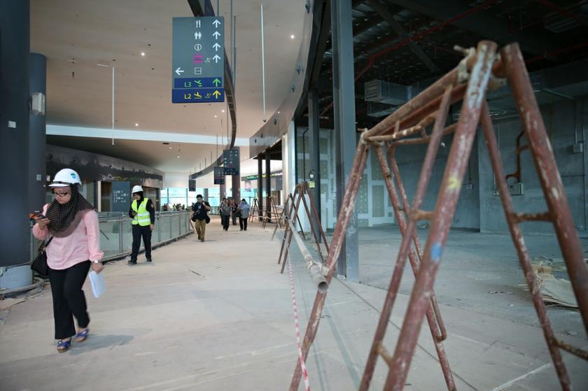 Construction at the low-cost carrier terminal KLIA2 in Sepang is shown in progress on January 7, 2014. u00e2u20acu201d Picture by Saw Siow Feng