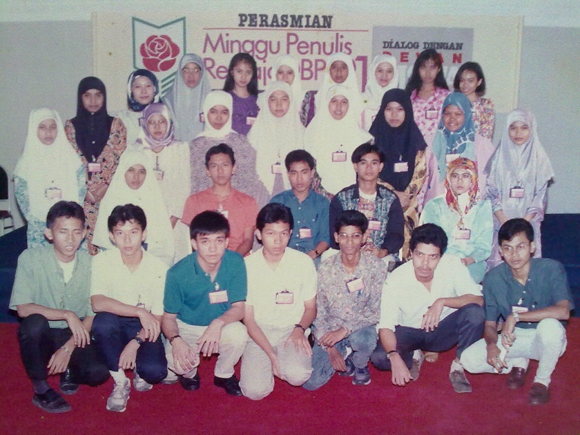 Menulis secara aktif sejak menyertai Minggu Penulis Remaja 1991. — Foto oleh Uthaya Sankar SB