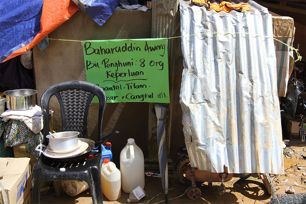 A signboard is seen outside a home in Manek Urai, Kelantan on January 12, 2015. — Picture by Yusof Mat Isa 