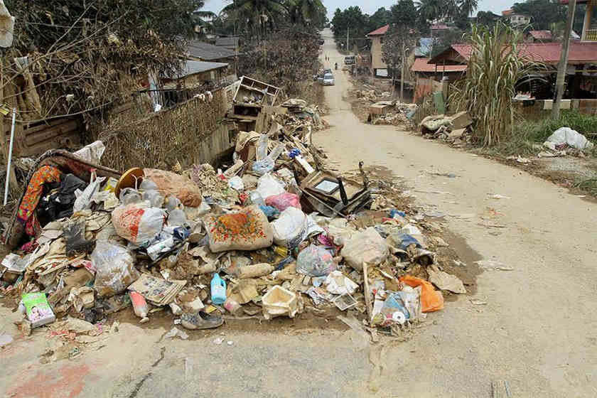 The situation around Kampung Baru Guchil in Kuala Krai, Kelantan after the flood. — Picture by Ray Mat Isa