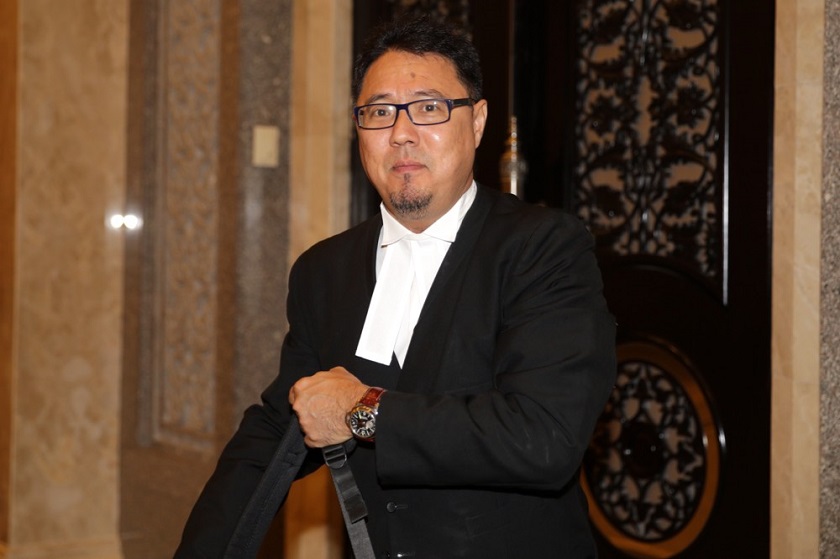 Lawyer Ranjit Singh walks out from court after the hearing of Victoria Jayaseele Martin's bid to be a non-Muslim shariah lawyer at Federal Court in Kuala Lumpur, February 4, 2015. u00e2u20acu201d Picture by Choo Choy May