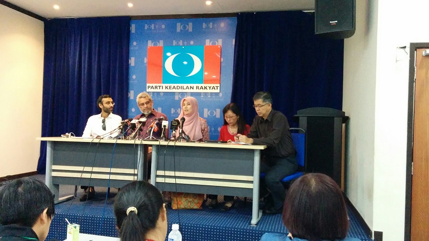 (From left) N. Surendran, Khalid Samad, Nurul Izzah Anwar, Teresa Kok and Chua Tian Chang speak at a news conference in Kuala Lumpur, February 27, 2015. u00e2u20acu201d Picture by Mayuri Mei Lin