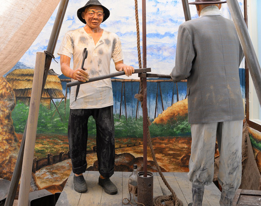 One of the tin mining processes is depicted at Han Chin Pet Soo. 