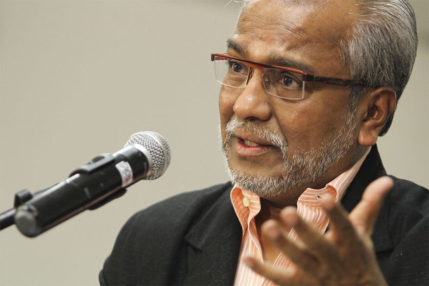 Tan Sri Muhd Shafee Abdullah speaks at dialogue at the Kelana Centre Point in Kelana Jaya, February 17, 2015. u00e2u20acu201d Picture by Yusof Mat Isa  