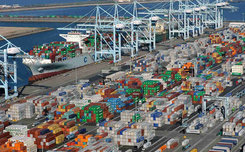 Shipping containers sit idle at the ports of Los Angeles and Long Beach, California February 6, 2015. u00e2u20acu201d Reuters pic