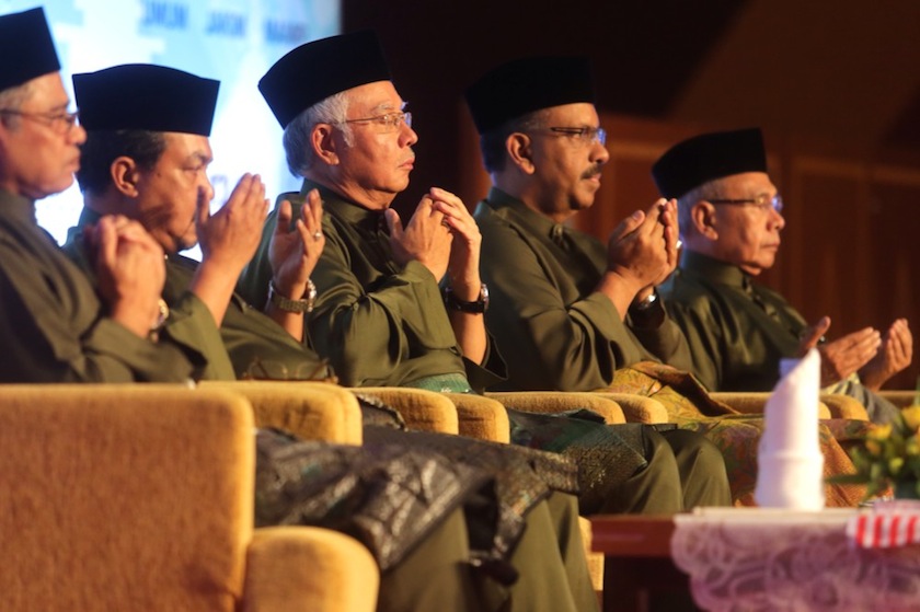 Prime Minister Datuk Seri Najib  Razak attending the Ulama' Umara' programme and launches Syariah Index at Putrajaya International Convention Centre, February 10, 2015. u00e2u20acu201d Picture by Choo Choy May
