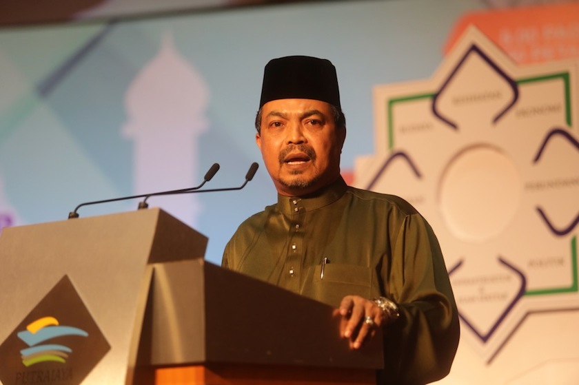 Datuk Seri Jamil Khir Baharom attends Ulama' Umara' programme and launches Syariah Index at Putrajaya International Convention Centre, February 10, 2015. u00e2u20acu201d Picture by Choo Choy May