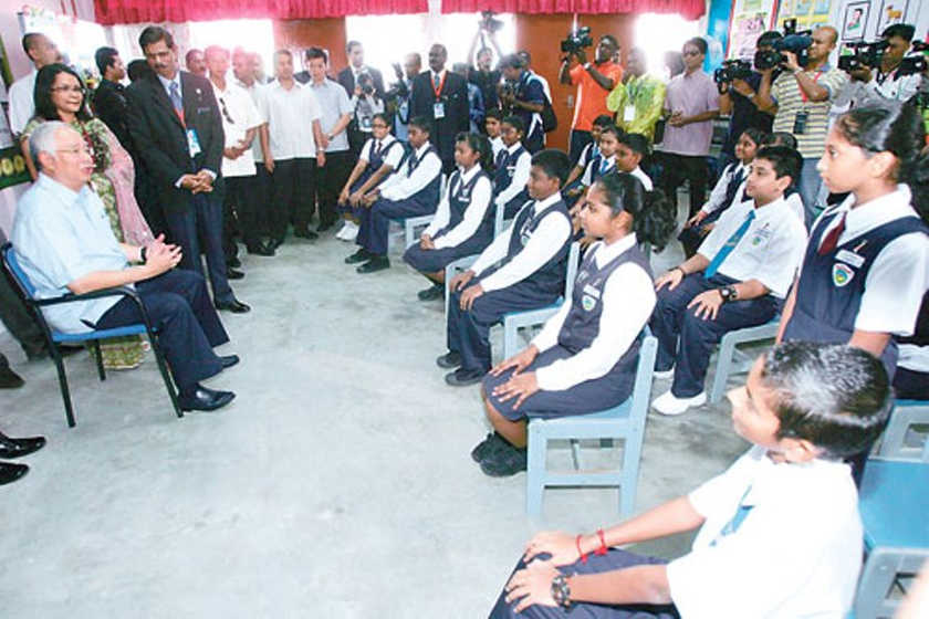 Terdapat 523 SJKT di seluruh negara. u00e2u20acu201d Foto hiasan Utusan Malaysia