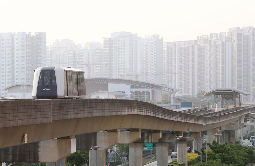 Haze seen in the Sengkang district of Singapore at 6:30pm on February 15, 2015. u00e2u20acu201d Picture by TODAY