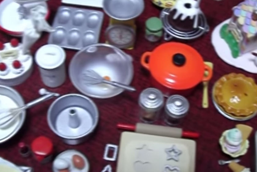 To make the exquisitely small food portions, the appropriate utensils are needed as seen in this YouTube video screen shot.