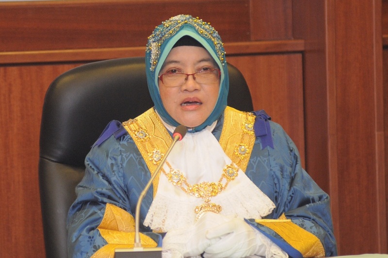 Penangu00e2u20acu2122s new mayor Datuk Patahiyah Ismail delivers her speech at the commemoration ceremony in Penang, March 31, 2015. u00e2u20acu201d Picture by K.E. Ooi