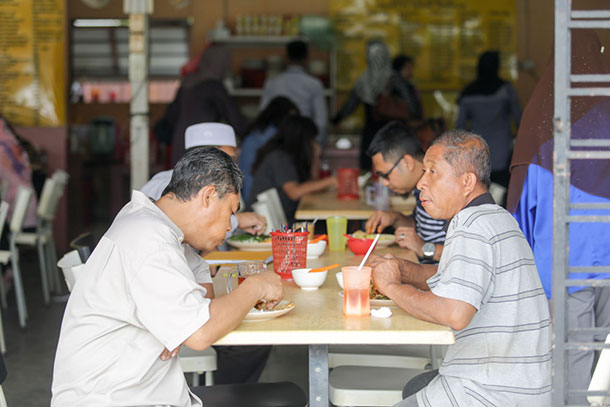 Lunch time is often busy from noon onwards.