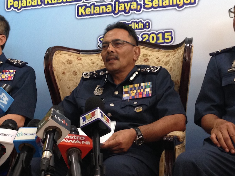 Customs director-general Datuk Seri Khazali Ahmad at the media at the Customs Complex.n