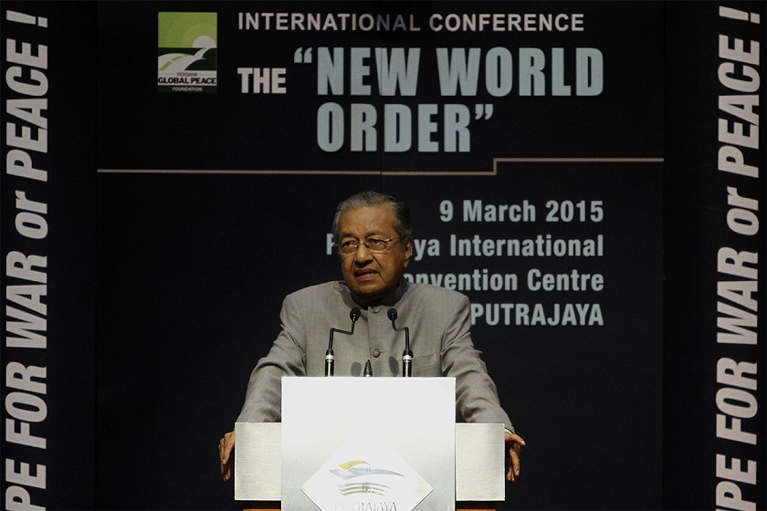 Tun Dr Mahathir Mohamad speaks at the International Conference on u00e2u20acu02dcNew World Orderu00e2u20acu2122 organised by the Perdana Global Peace Foundation at the Putrajaya International Convention Centre, March 9, 2015.  u00e2u20acu201d Picture by Yusof Mat Isa